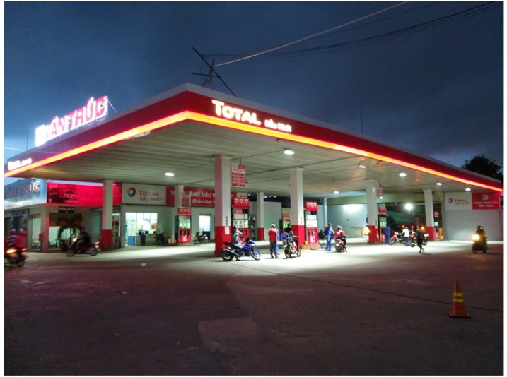 Trạm xăng TOTAL